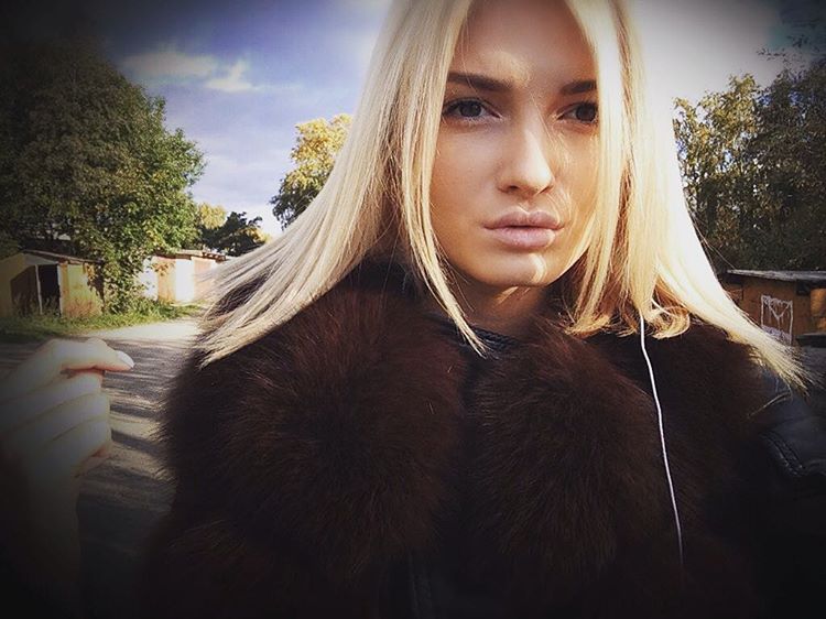 http://uchastniki.com/wp-content/uploads/2016/10/alina-komlacheva20.jpg