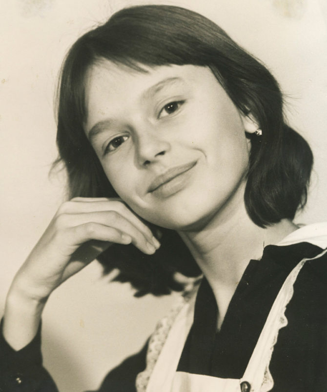 Обнаженная Ирина Безрукова – Шоу-Бой (1991)