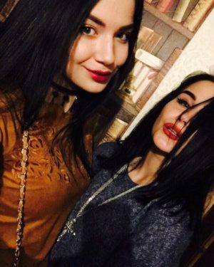 Инстаграм участниц мама в 16