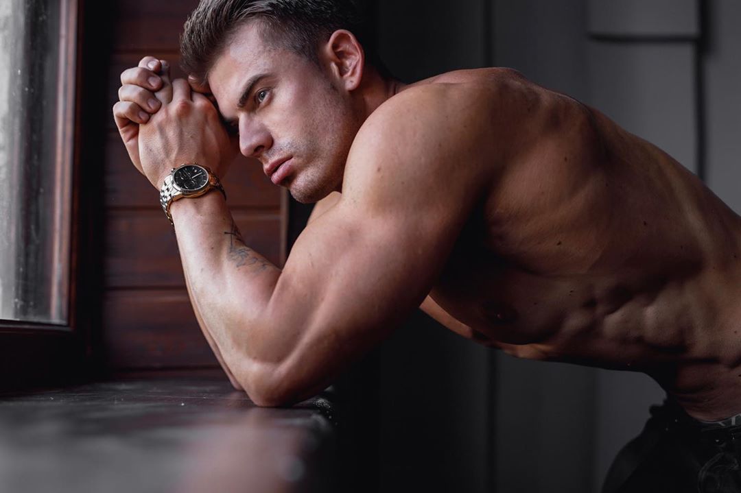 щеглова дом 2 и игорь русанов. сахнов и строкова. саша гобозов дом 2. сколько лет бабушке игоря из дома 2. сколько лет бабушке игоря из дома 2.