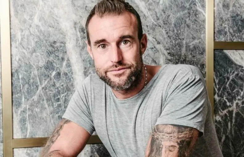 Энтони плейн журналист. Philipp plein